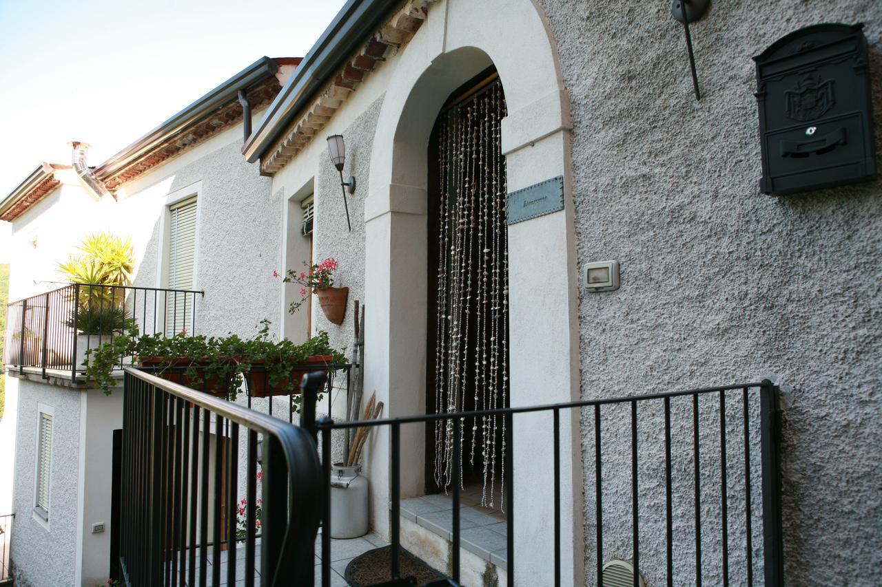 B&B Lo Straniero Rivello Екстериор снимка