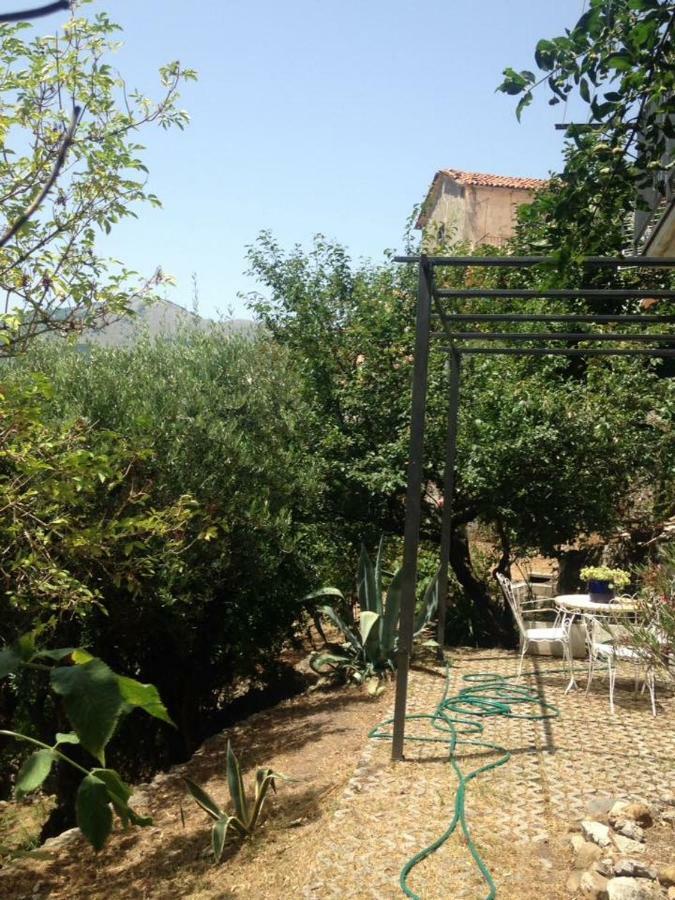 B&B Lo Straniero Rivello Екстериор снимка